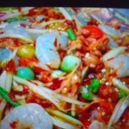 เหลากุ้งสดหอยดองปลาร้า