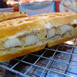 มะพร้าวอ่อน+เผือก