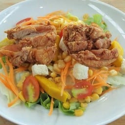 DL สลัดไก่กรอบ *กลับบ้าน
