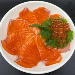611 ข้าวด้งแซลมอนเทอริยากิไข่ปลา