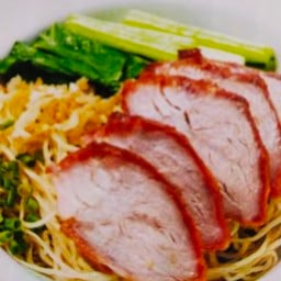 ชายสี่ บะหมี่เกี๊ยว เทอดไท 57
