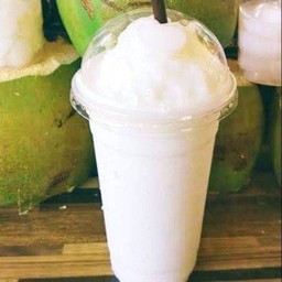 มะพร้าวนมสดปั่น