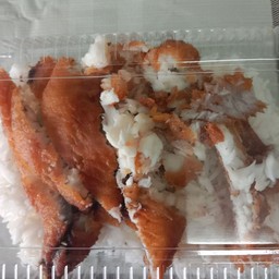 ข้าวปลาแกะข้างแบงก์