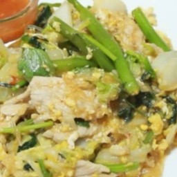 T5 ไข่เจียว หมูกรอบ มินิบิ๊กซี(อ่อนนุช70/1)
