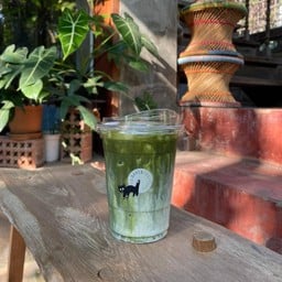 ชาเขียวมัทฉะลาเต้เย็น