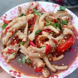 ยำตีนไก่ ปลาร้า