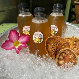 หญิง น้ำหมุน