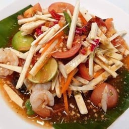 ตำยอดมะพร้าวอ่อนกุ้ง