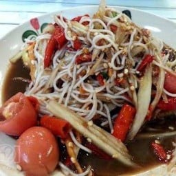 ร้านลาบยโสธร บางพูนแมนชั่น