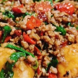 เด็ดมากแม่ (กะเพราพริกแห้ง) ร.8