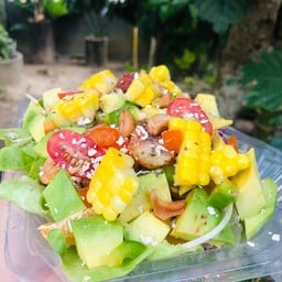 สลัดอโว อกไก่