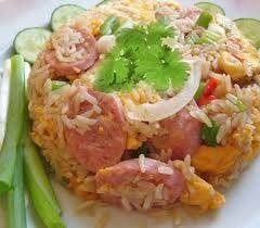 ข้าวผัดแหนม ( L )