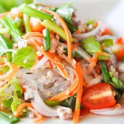 ยำวุ้นเส้น