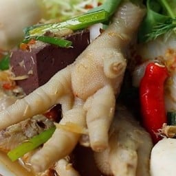ขนมจีนเด็ดมาก (kanomjeen-dedmak)