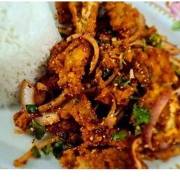 ข้าวยำไก่แซ่บ