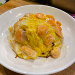 ข้าวไข่ข้นแซลม่อน