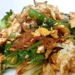 สุกี้แห้ง สูตรโบราณ ใส่ไก่ น้ำจิ้มรสเด็ดเข้มข้น