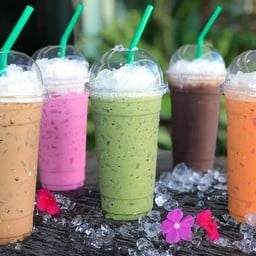 ลานนัดเพื่อน แจ่วฮ้อน&หมูกระทะ