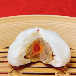 ซาลาเปาไส้หมูสับไข่เค็ม