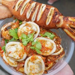 ส้มตำ & อาหารตามสั่งเจ๊ศรี