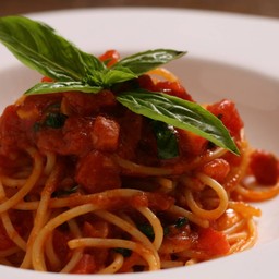 FRESH   TOMATO   SAUCE