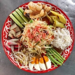 ส้มตำถาด/โต๊ะญี่ปุ่น เจ๊แก่น