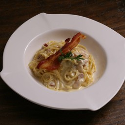 สปาเก็ตตี้คาโบนาร่า