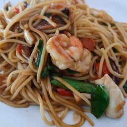 สปาเก็ตตี้ขี้เมาทะเล