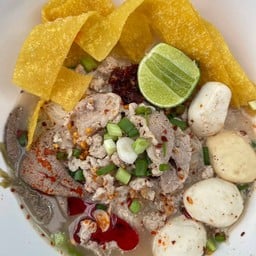 ก๋วยเตี๋ยวเรือไชยทิพย์ เพชรบุรีซอย 5