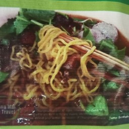 บะหมี่เนื้อตุ๋น