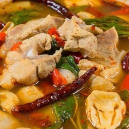ต้มแซ่บกระดูกอ่อนหมู