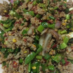 ลาบเนื้อสุก