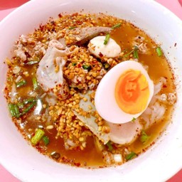 เตี๋ยวจิ๊ดจ๊าด ตามสั่ง เจ้เก่ง ปากซอยสุขสวัสดิ์72