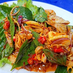 พล่าเนื้อย่าง