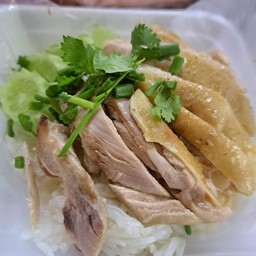 ข้าวมันไก่ต้ม