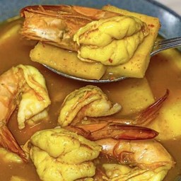 แกงส้ม หมู ทะเล ไก่