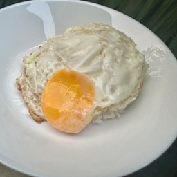 ข้าวไข่ดาว   (ไข่ไก่)