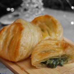 Spinach & Cheese Puff