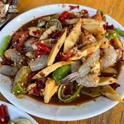 ร้านตำยำแซ่บ@ตลาดสมบัติบุรี