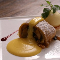 Apple Strudel