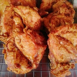 อกไก่ทอด