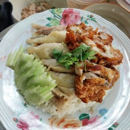 ข้าวมันไก่ต้ม+ไก่ทอด