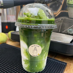 ชาเขียวมะพร้าวนมสดปั่น