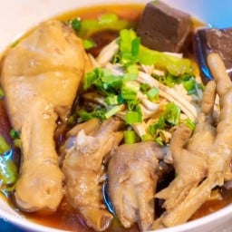ก๋วยเตี๋ยวไก่มะระ JD. ก๋วยเตี๋ยวเนื้อ สูตรใหม่ สาขา2(เพชรหึงษ์)