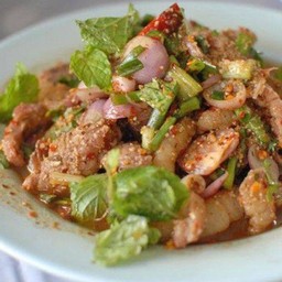 หมูน้ำตก