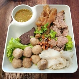 ลวกจิ้มเนื้อรวม