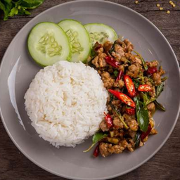 ข้าวผัดกะเพรา