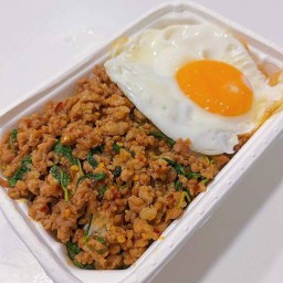 ร้านกะเพรา alive2 (สาขาลพบุรี)