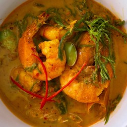 แกงกะทิกุ้ง_ชะอม