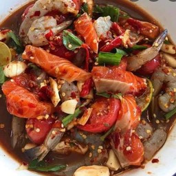 ผลไม้สดพร้อมทาน พัทยา